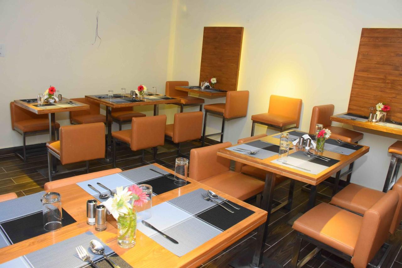 Hotel Kek Grand Park Chennai Exterior foto